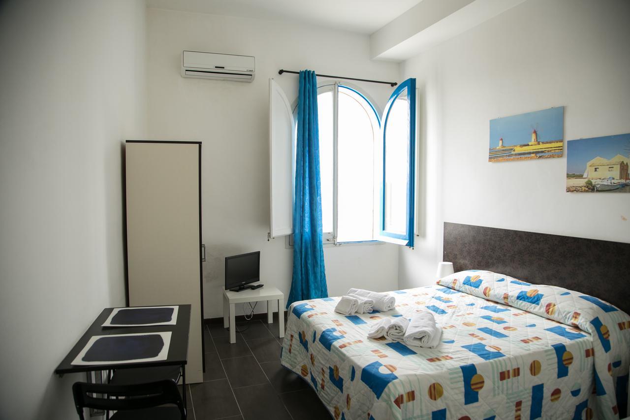 Cavalluccio Marino Apartment ฟาวีญานา ภายนอก รูปภาพ