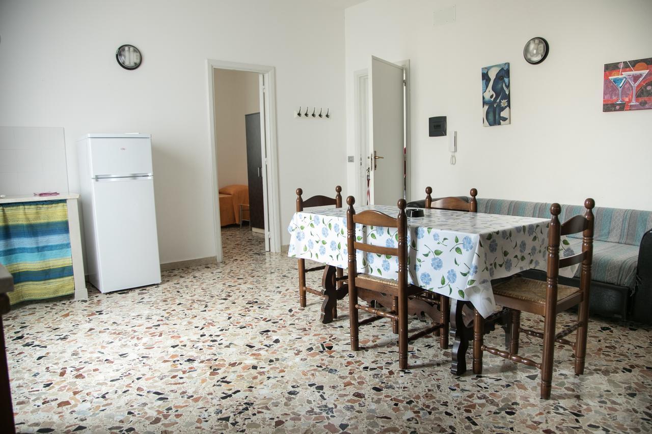 Cavalluccio Marino Apartment ฟาวีญานา ภายนอก รูปภาพ